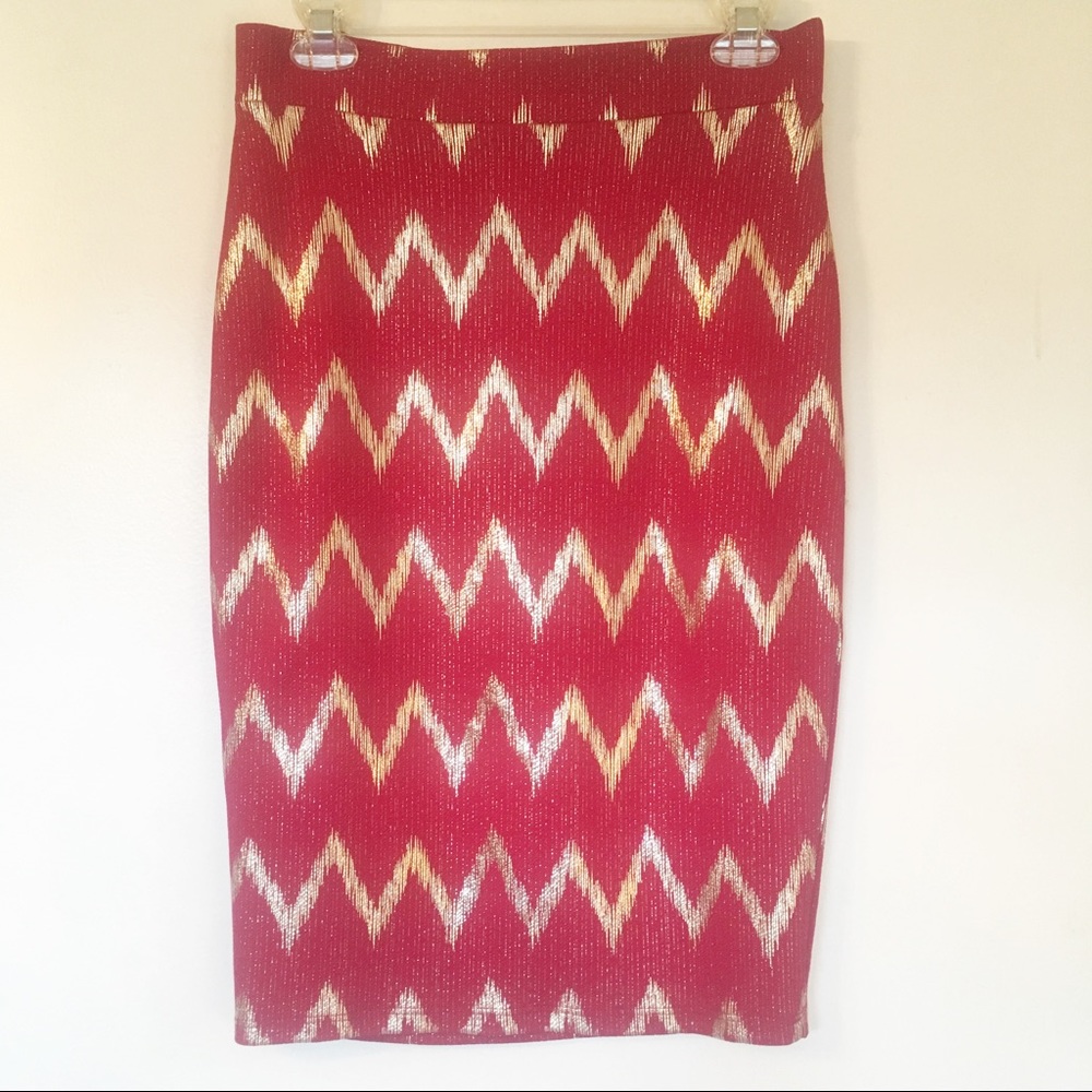 Top 10 Red & Metallic Gold Pencil Skirt L